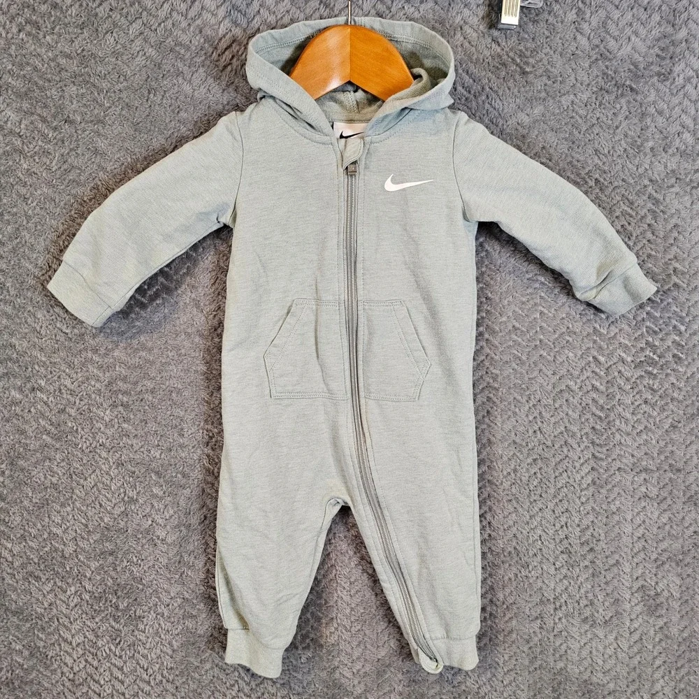 Nike Infants Grey‎ Hooded Full Zip Fleece Coverall Romper 9M K731-EDV
